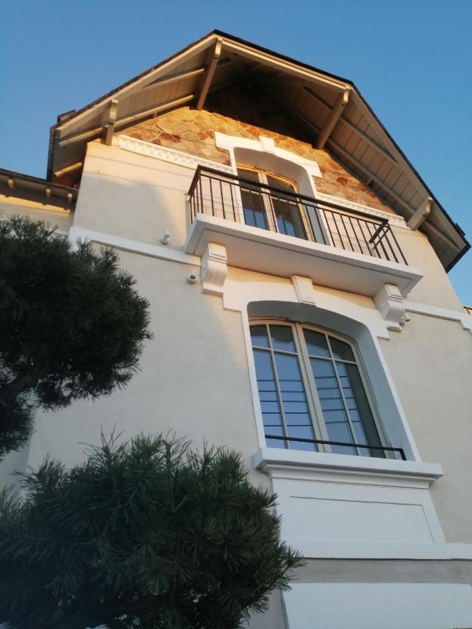 Appart Hotel & Spa La Villa Du Port Vannes Buitenkant foto